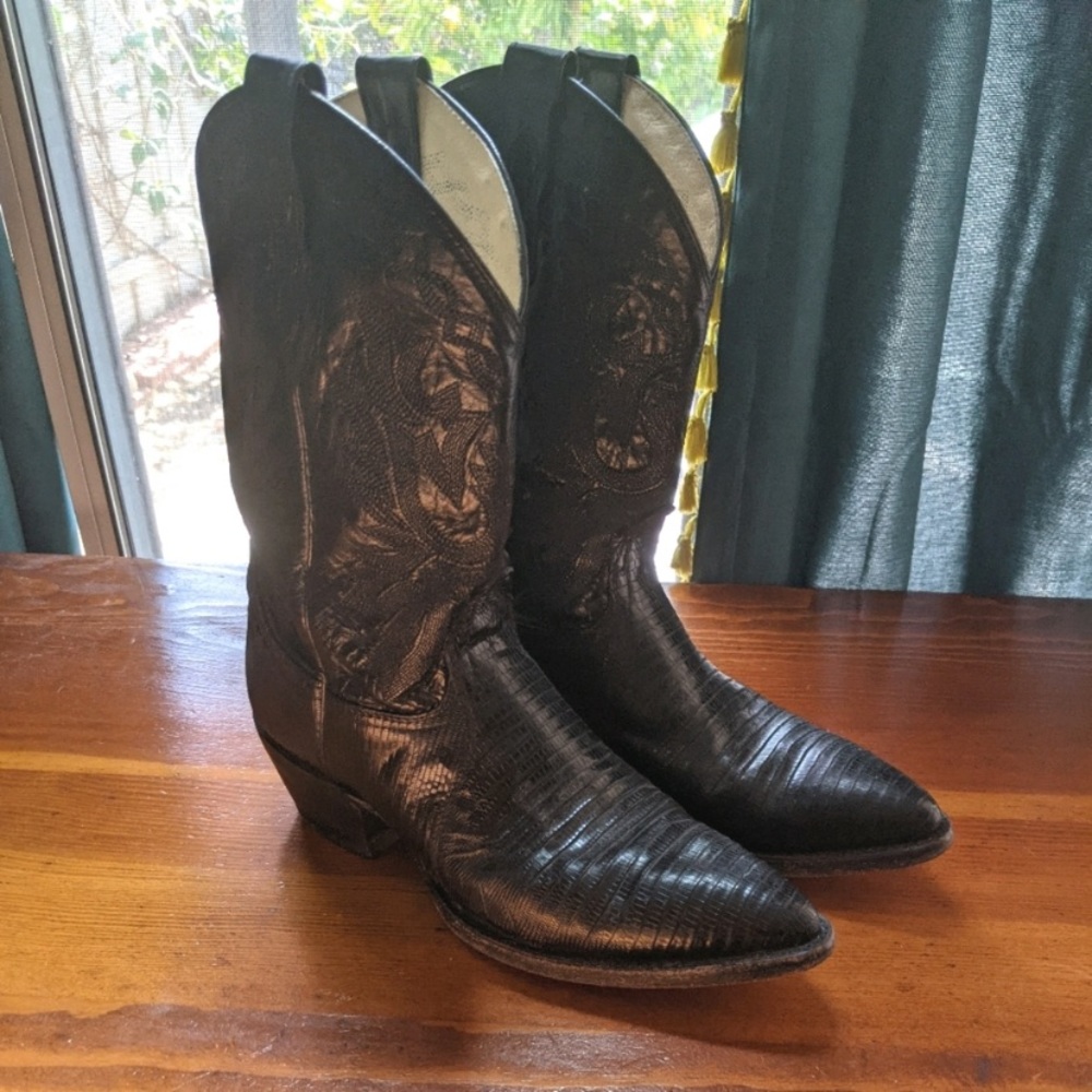 Vintage Dan Post Cowboy Boots